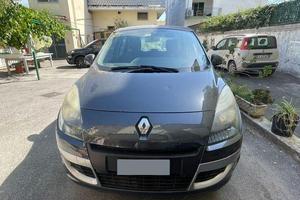 Scenic XMOD Anno  2011 - dci 1.5 euro 5 -150000 KM