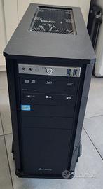 PC desktop assemblato