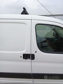 Vengo Furgoncino Berlingo Hdi 20