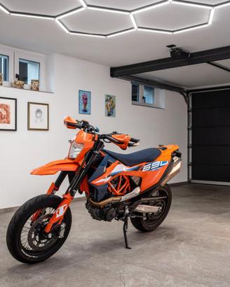 KTM 690 SMC-R 2024 DEPO A2