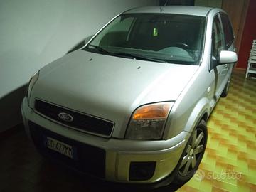 FORD Fusion - 2006