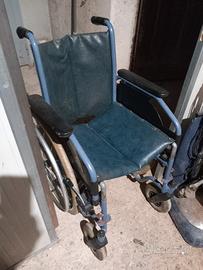 sedia a rotelle 