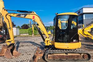 Caterpillar 305 50 Q.li