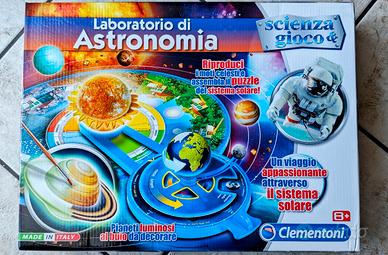 Gioco Laboratorio di astronomia