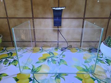 Acquario con set completo