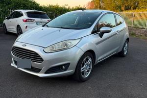 FORD FIESTA TITANIUM GPL 2015