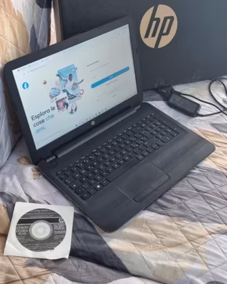 Notebook Hp 15 pollici 2025 wind 11 batteria 8h 