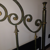 Struttura letto matrimoniale. ferro battuto