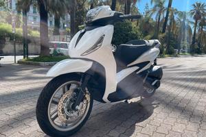 Piaggio Beverly 310