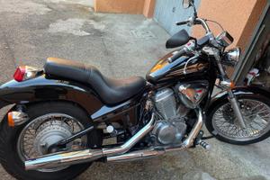 Honda shadow 600 VT