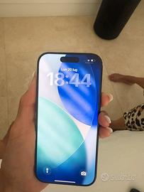 Iphone 16 pro 256 GB NERO con Apple Care
