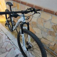 MTB Rockrider 700 RACE - Leggera, veloce, pronta a