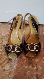 Scarpe nere e oro