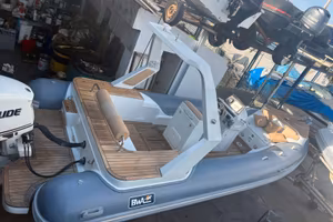 Gommone bwa