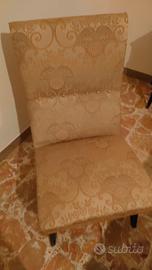 2 Poltrone in tessuto damascato