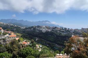 3 LOCALI A SCALA
