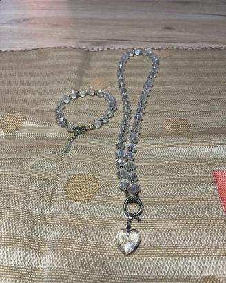 Collana e braccialetto con cristalli e ciondolo