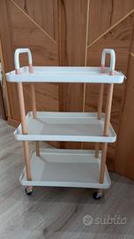 carrello con ruote