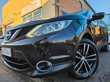 Nissan Qashqai 1.5 dCi 110cv 360°*Pelle*Navi*Tetto
