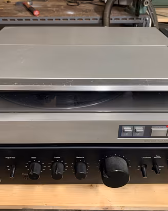 Giradischi amplificatore cassa