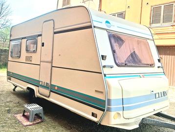 roulotte Burstner 4 posti con veranda nuovissima 