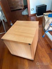 Cassettiera tre cassetti