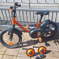 Bicicletta Btwin con rotelle