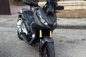 Honda Xadv 750