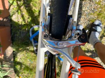 bici da corsa marca scoot