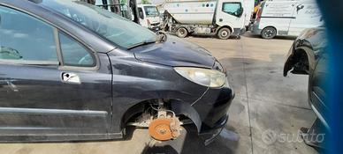 PEUGEOT 207 CC - PARAFANGO DESTRO