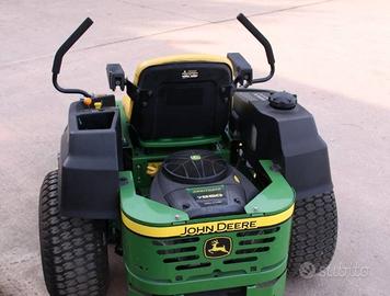 Trattorino tagliaerba John deer