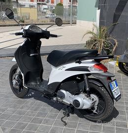 Piaggio Liberty S 125