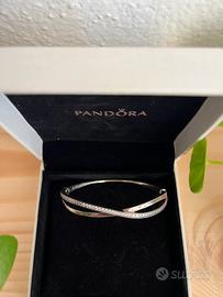 Bracciale rigido Pandora