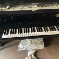 KORG X3 con miglia di suoni - floppy usb