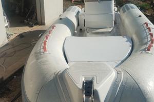 gommone bat pacific 6mt