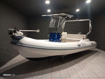 - ANTARES CAPRI FISHING -YAMAHA 40 / 70 CV-