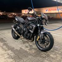 Triumph street triple 675