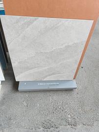 gres effetto pietra color beige formato 60x60