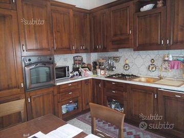 APPARTAMENTO 125mq e GARAGE