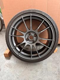 Cerchio oz magnesio + pneumatico