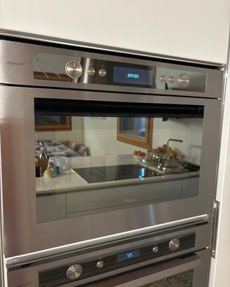 Forno a vapore Whirpool
