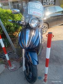 PIAGGIO BEVERLY CRUISER 500