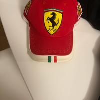 Cappello Ferrari