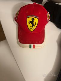 Cappello Ferrari