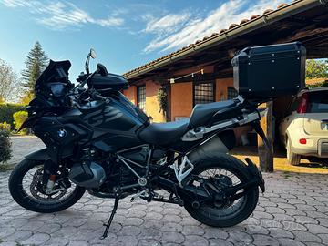 BMW R1250GS Triple Black
