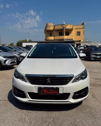 PEUGEOT 308 BlueHDi 130 S&S Allure