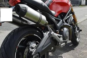 Ducati Monster 696 - 2010