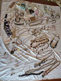 Gioielli bigiotteria - kit da 77 pezzi