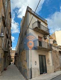 Castelvetrano Indipendente E Locale Commerciale