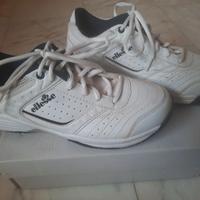 scarpe  TENNIS  taglia 40